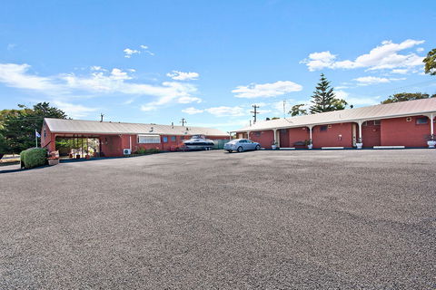 BEST WESTERN Whalers Rest Motor Inn - VIC Tourism 4
