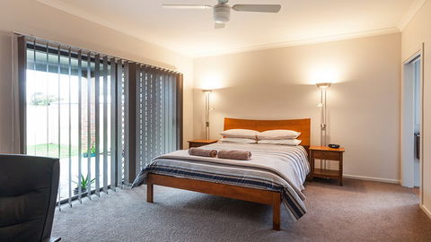 BEST WESTERN Aspen And Apartments - VIC Tourism 4