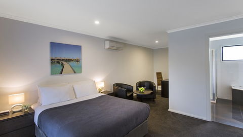 BEST WESTERN Colonial Village Motel - VIC Tourism 3