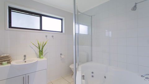 BEST WESTERN Colonial Village Motel - VIC Tourism 5