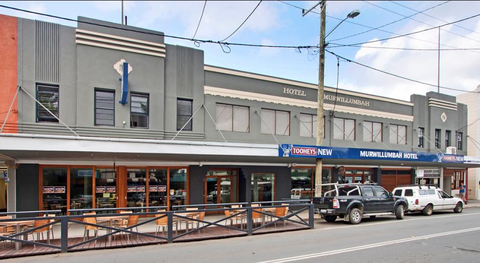 Murwillumbah Hotel - VIC Tourism 5