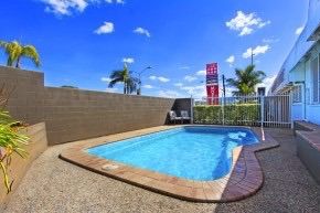 Nambour Lodge Motel - VIC Tourism 2