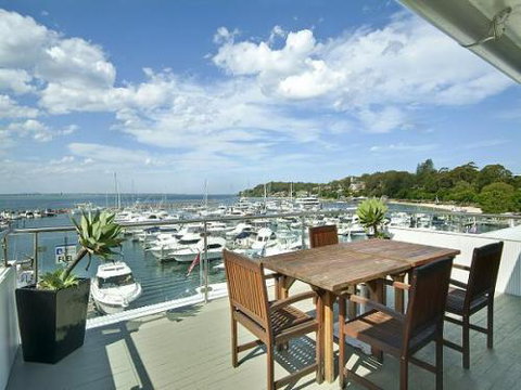 Port Stephens Accommodation - VIC Tourism 1