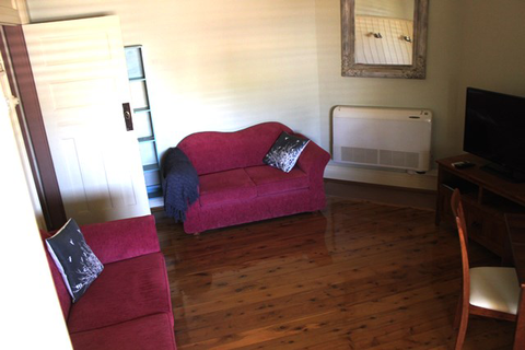 Rosalea Guest House - VIC Tourism 3