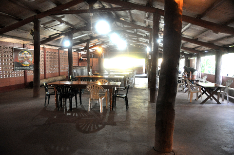 The Bark Hut Inn - VIC Tourism 3
