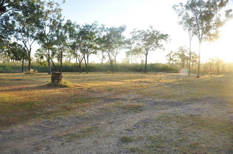 The Bark Hut Inn - VIC Tourism 17