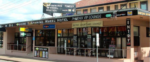 Spinning Wheel Hotel - VIC Tourism 20