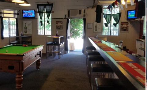 Mansfield Tavern - VIC Tourism 8