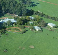 Harvey Hills Farmstay Chalets