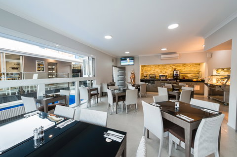 Athena Motel Apartments - VIC Tourism 2