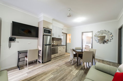Athena Motel Apartments - VIC Tourism 8