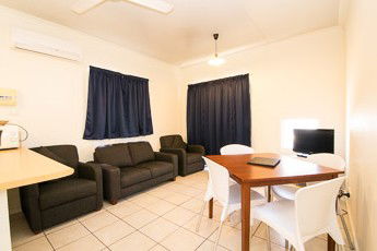 Oceanside Village Denham Monkey Mia - VIC Tourism 2