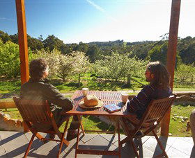 Elvenhome Farm Cottage - VIC Tourism 5