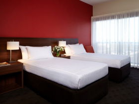 Travelodge Hobart Airport - VIC Tourism 3