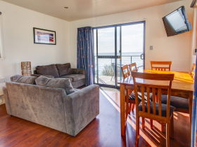 Swansea Beach Chalets - VIC Tourism 1