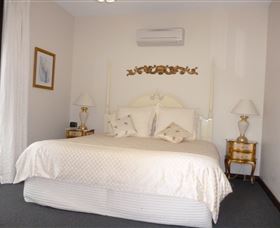 Squeaking Point TAS VIC Tourism