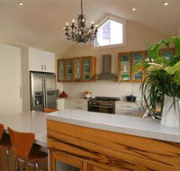 Topiary Haven - VIC Tourism