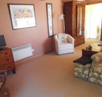 John and Eva Selles Studio Apartment - VIC Tourism