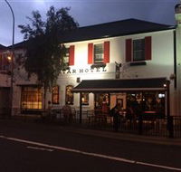 Star Bar Cafe  Hotel - VIC Tourism