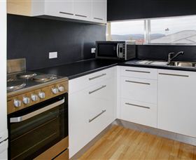 Graham Apartments - VIC Tourism 1