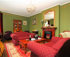 Lodge On Elizabeth - The - VIC Tourism 2