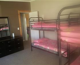 Huon Valley Backpackers - VIC Tourism 5