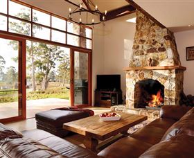 Adventure Bay Retreat Accommodation - VIC Tourism 1