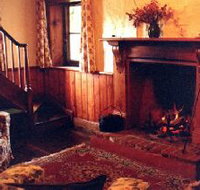 McCauley's Cottage - Hamilton Heritage Holiday Homes - VIC Tourism