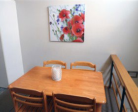 Ashwood Apartments - Lindisfarne - VIC Tourism 4