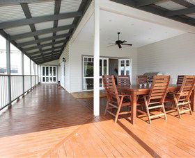 House On The Hill Bed And Breakfast - VIC Tourism 4