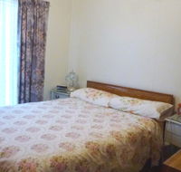 Parkers Holiday Cottages - VIC Tourism