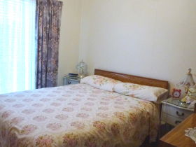 Parkers Holiday Cottages - VIC Tourism 0