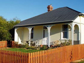 Clarence Point TAS VIC Tourism