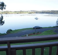 Tranquility Waters - VIC Tourism