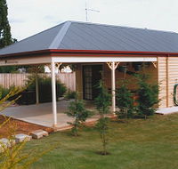 The Stables  - VIC Tourism