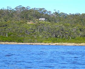 Island View Spa Cottage - VIC Tourism 2