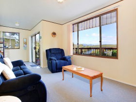 Tamar River Retreat - VIC Tourism 1