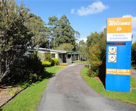 Strahan Backpackers  - VIC Tourism 1
