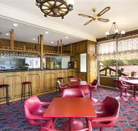 Village Family Motor Inn - VIC Tourism