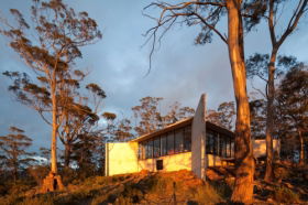 Rocky Hills Retreat - VIC Tourism 0
