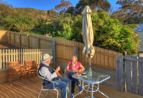 Ellie's Cottage Collection - Ellie's Spa Cottage - VIC Tourism 4