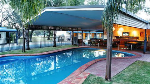 Deniliquin Golf Leisure Resort - VIC Tourism 1