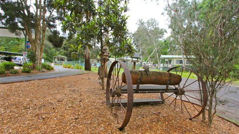 Crystal Brook Tourist Park - VIC Tourism 0