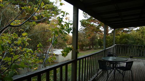 Clifton Beach Lodge - VIC Tourism 2