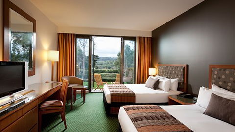 Yarra Valley Lodge - VIC Tourism 3
