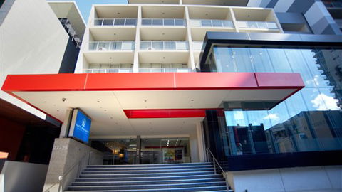 Amity Apartment Hotels - VIC Tourism 1