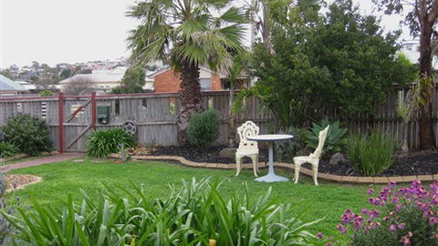 Bells By The Beach Holiday House Ocean Grove - VIC Tourism 6