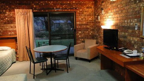 Cadell On The Murray Motel - VIC Tourism 1