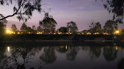 Cadell On The Murray Motel - VIC Tourism 4