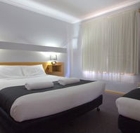 Blue Whale Motor Inn  Apartments - VIC Tourism